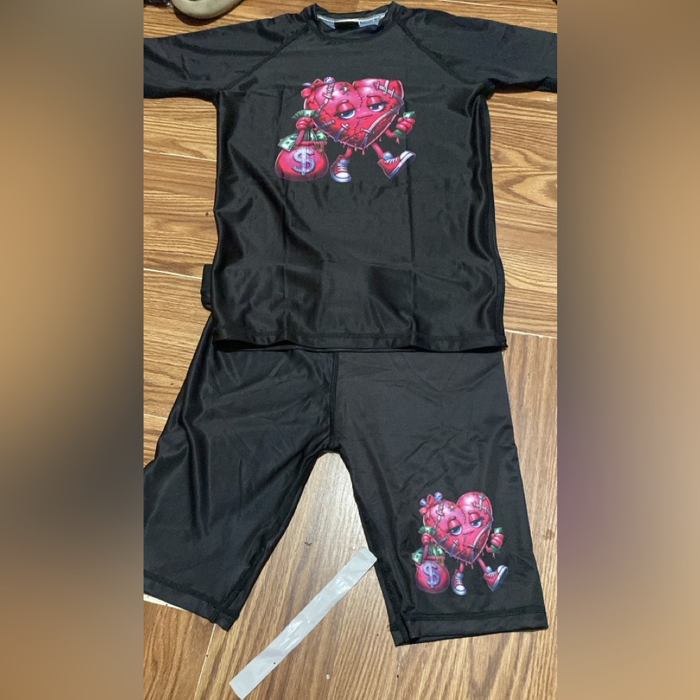 P4K heartbreaker Money Bag short set.tight fit (Brand New)